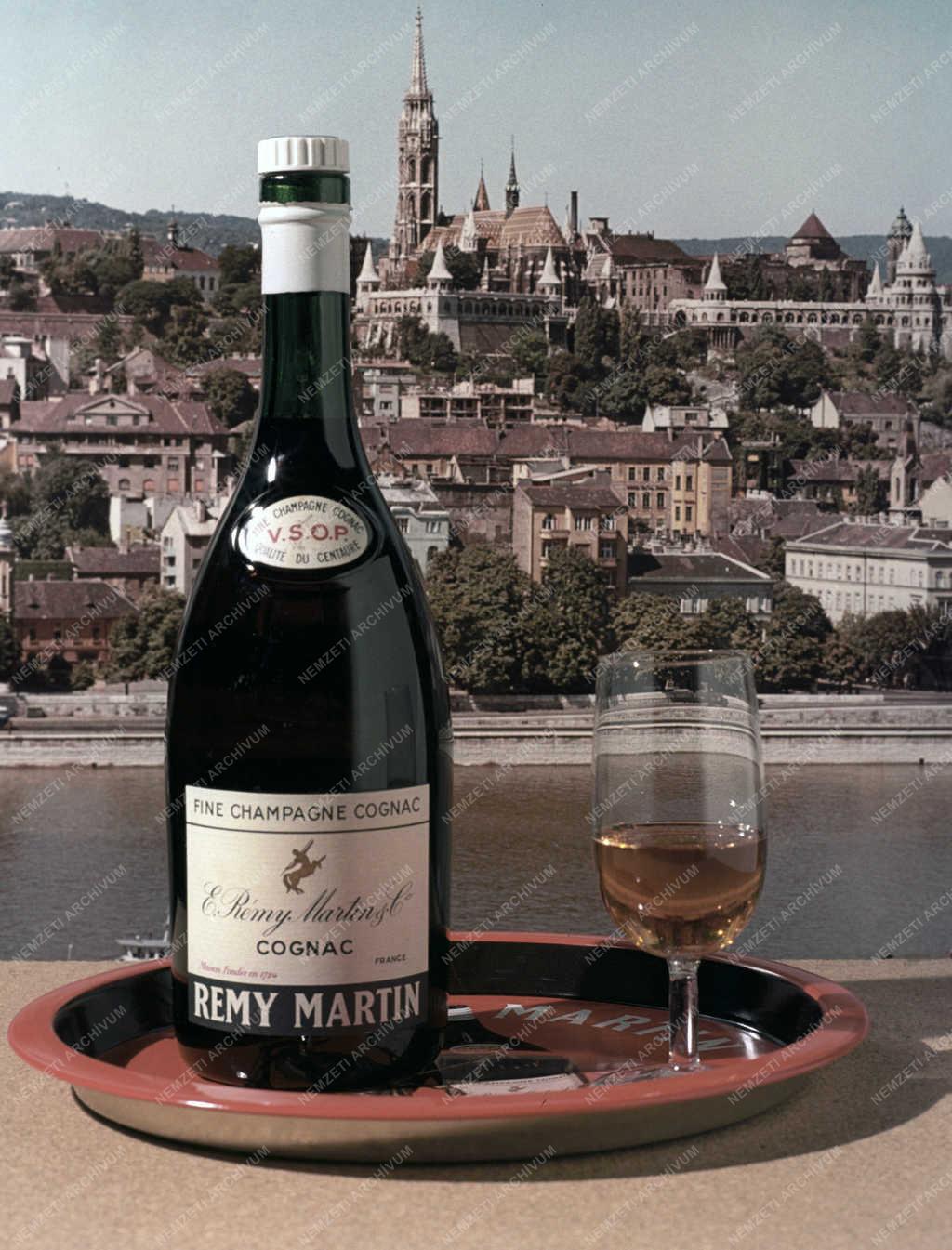 Élelmiszeripar - Remy Martin cognac reklám