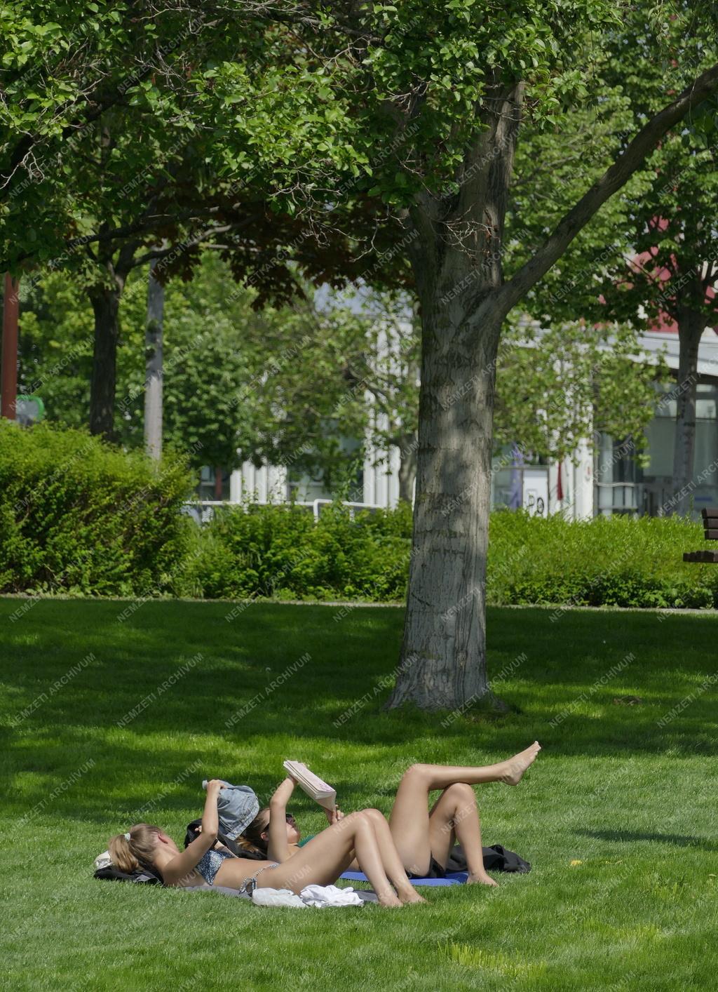 Szabadidő - Budapest - Sho Beach Lágymányoson