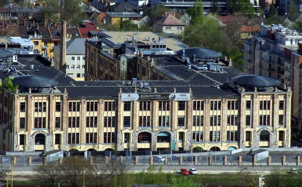 Városkép -  Dorottya Udvar