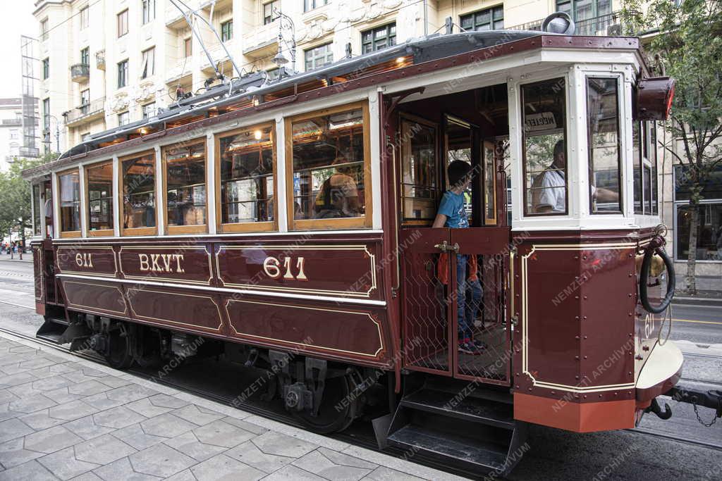 Közlekedés - Budapest - Nosztalgiavillamos