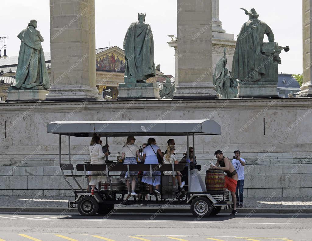 Szabadidő - Budapest - Sörbicikli