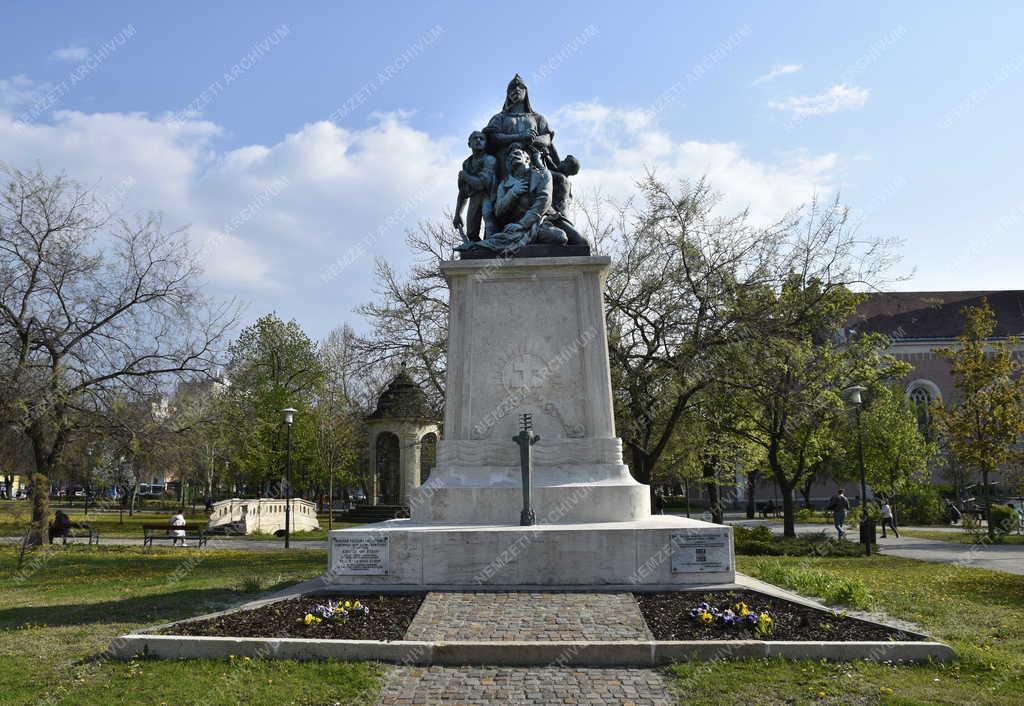 Városkép - Budapest - Csepel - Szent Imre tér