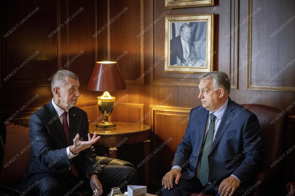 Orbán Viktor Andrej Babissal tárgyalt Bécsben