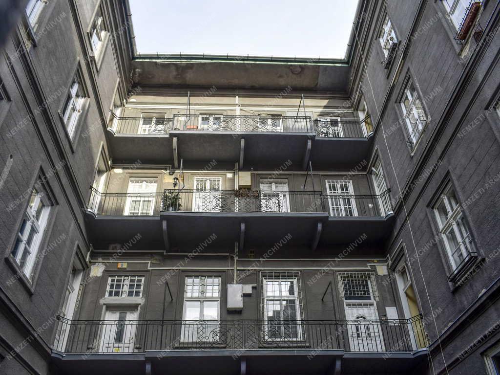 Épületfotó - Budapest - Bérház