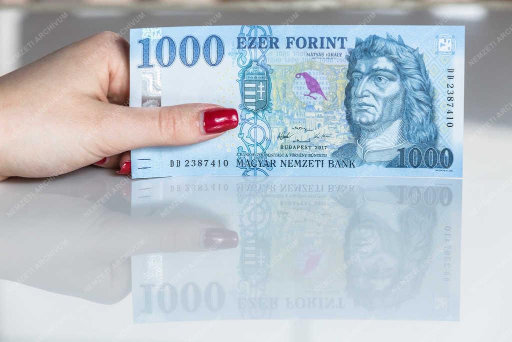 Tárgyfotó - Pénzügy - Bankjegy