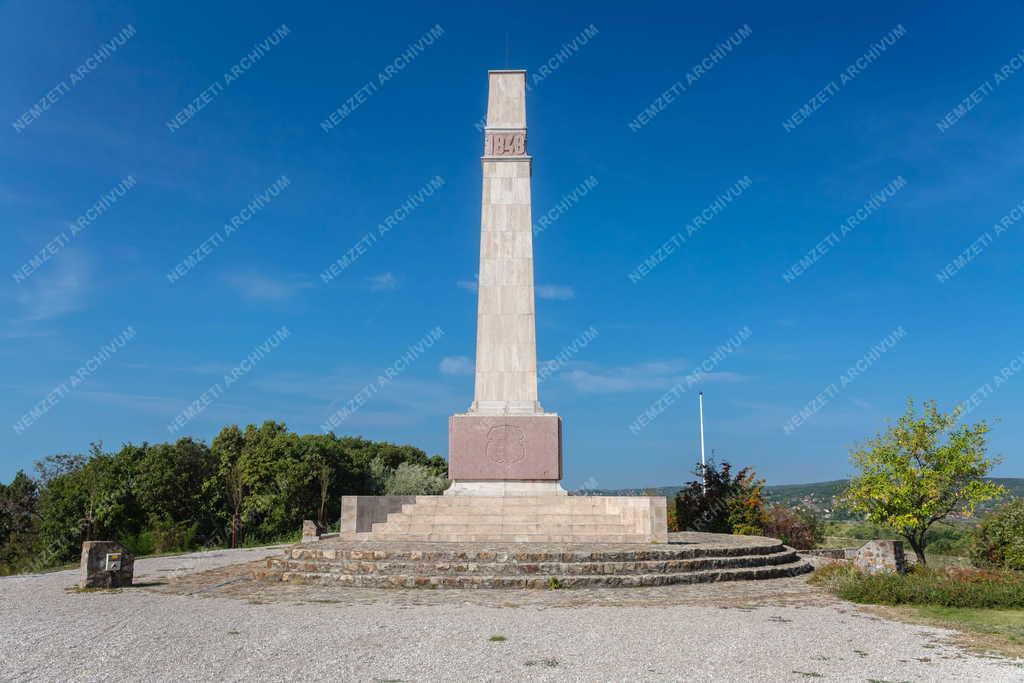 Nemzeti Emlékhely - Pákozd - Emlékmű