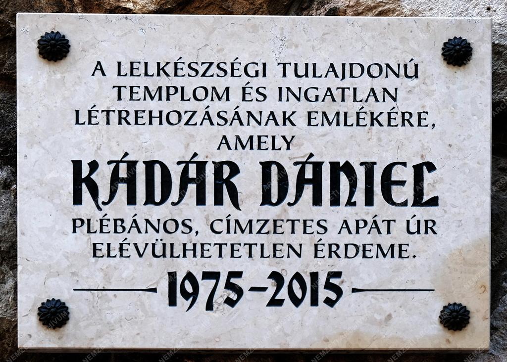 Egyház - Budapest - Örmény Katolikus Fogolykiváltó Boldogasszony és Világosító Szent Gergely templom