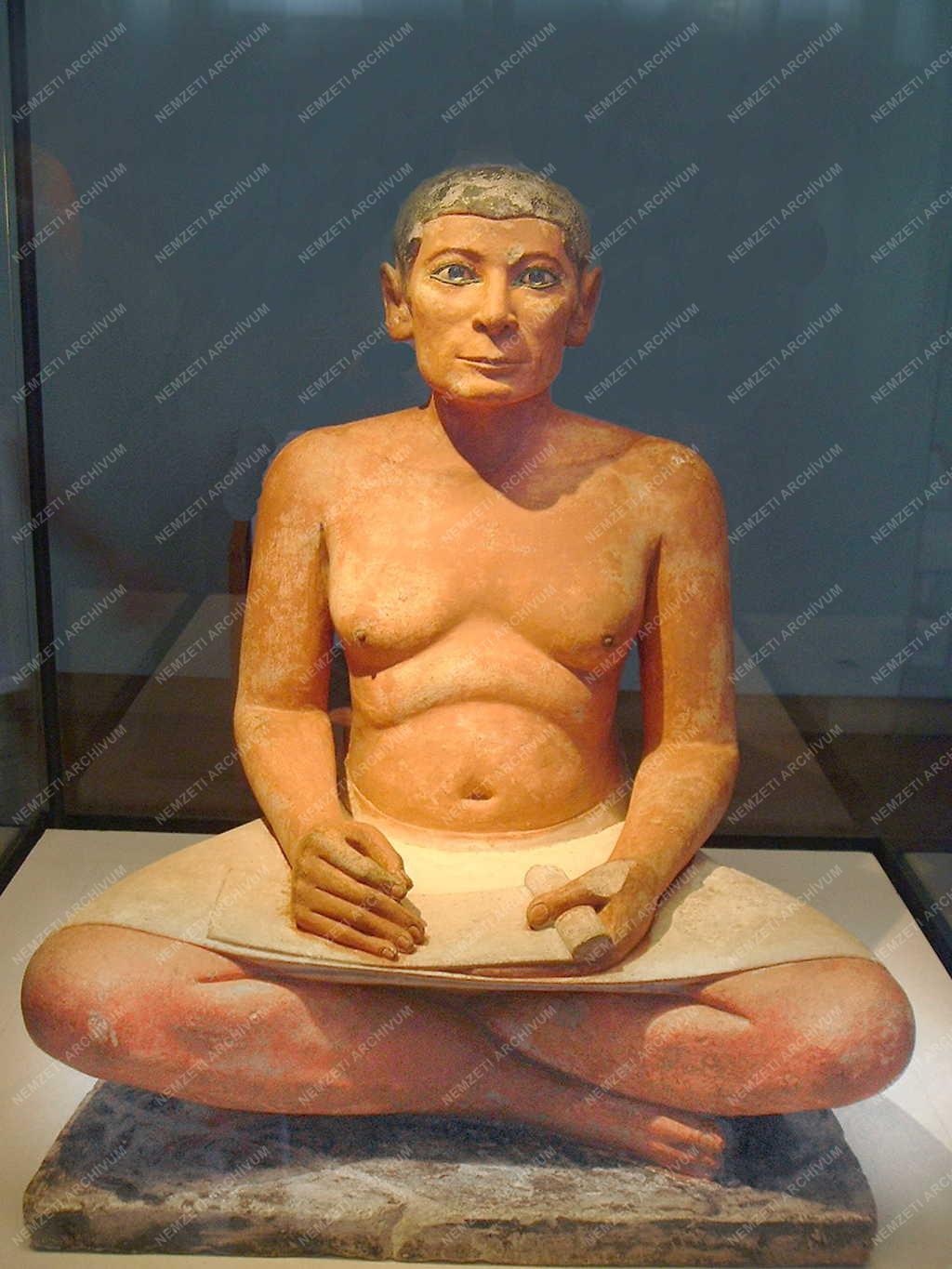 Párizs - Louvre