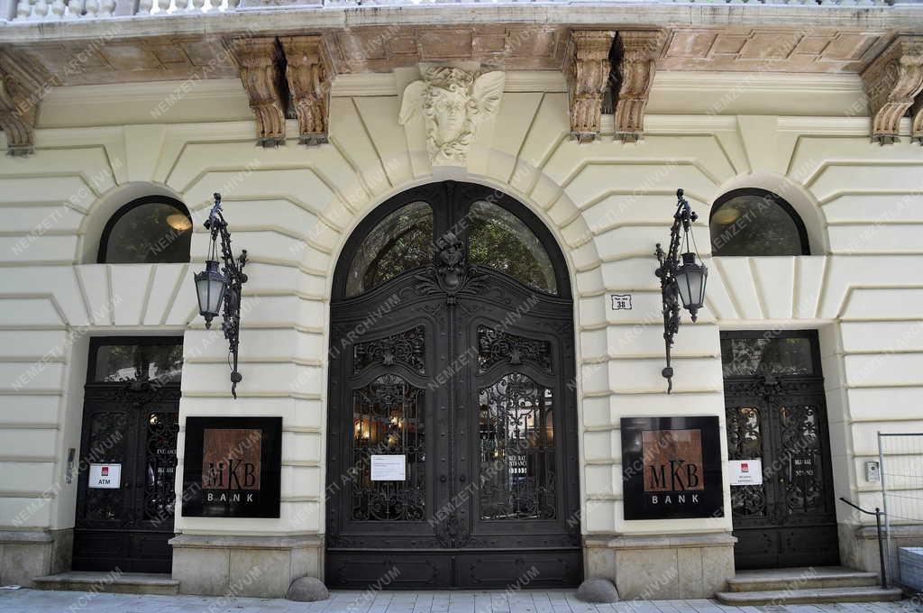 Városkép - Budapest - Az egykori Országos Tiszti Kaszinó épülete