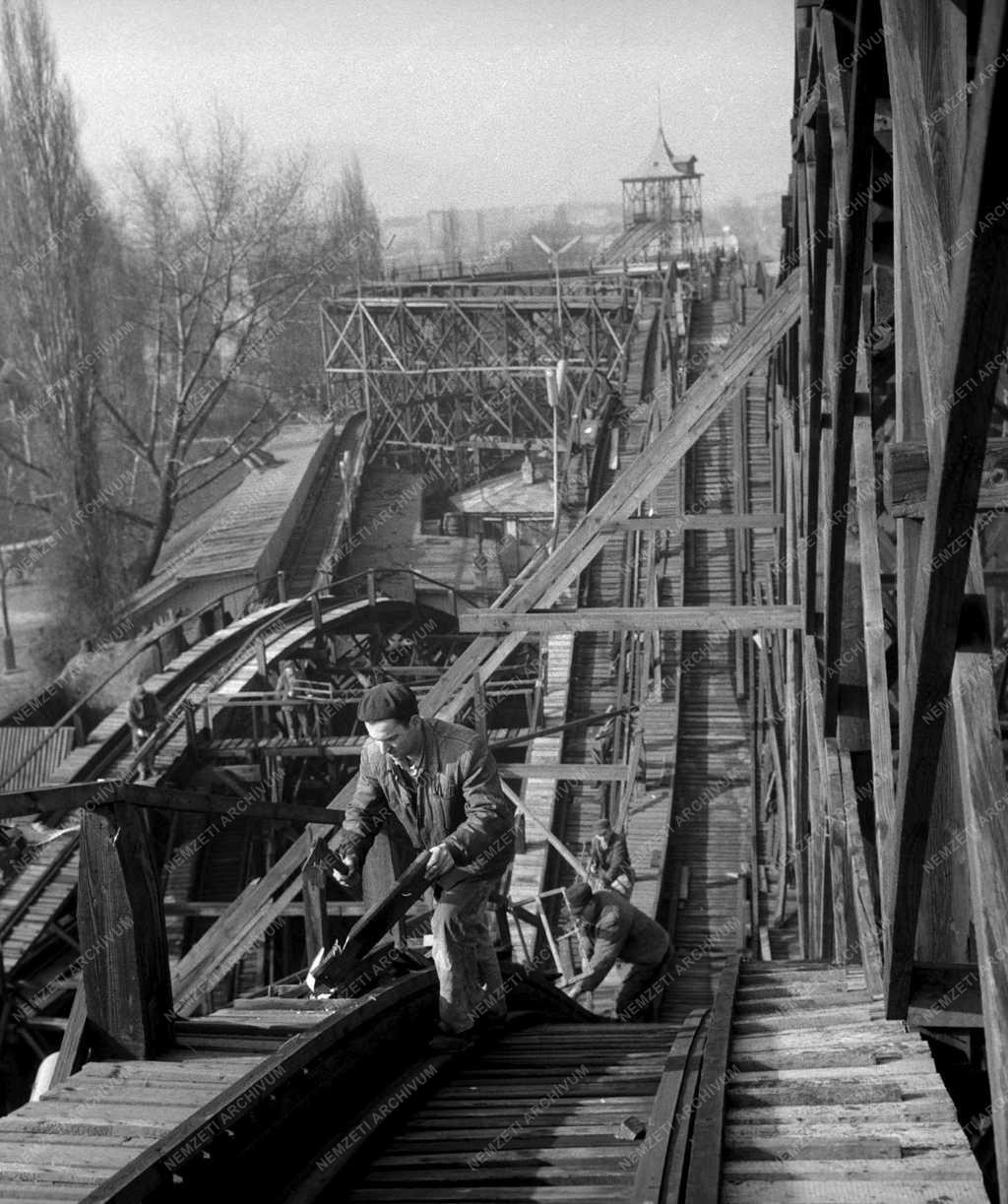 Szabadidő - Nyitásra készül a Vidám Park