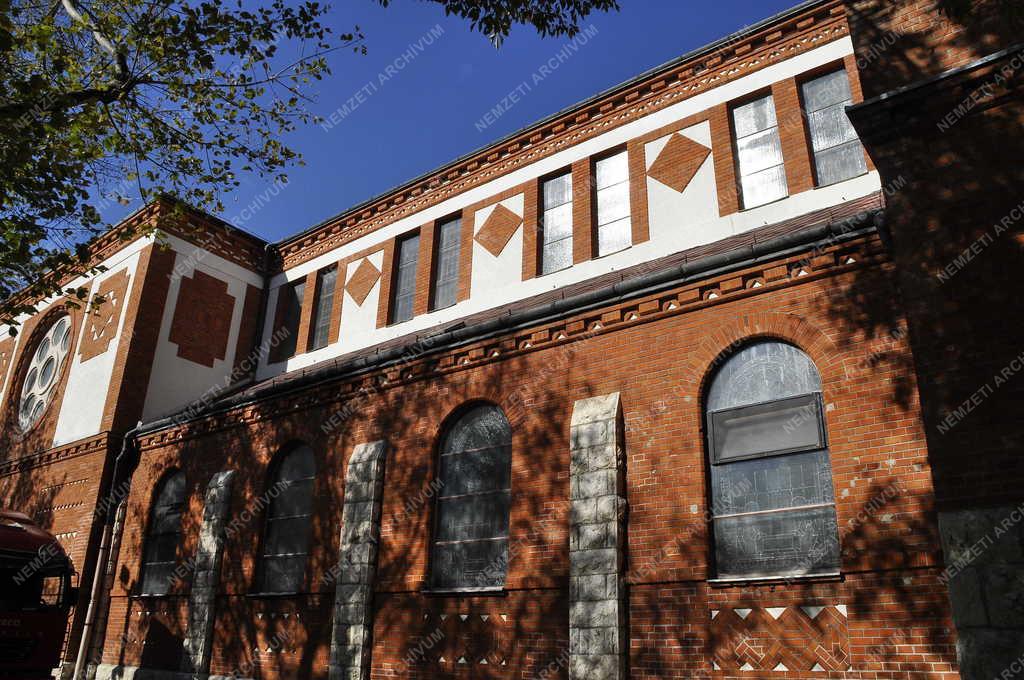 Egyház - Budapest - Felújították az angyalföldi Szent Mihály-templomot