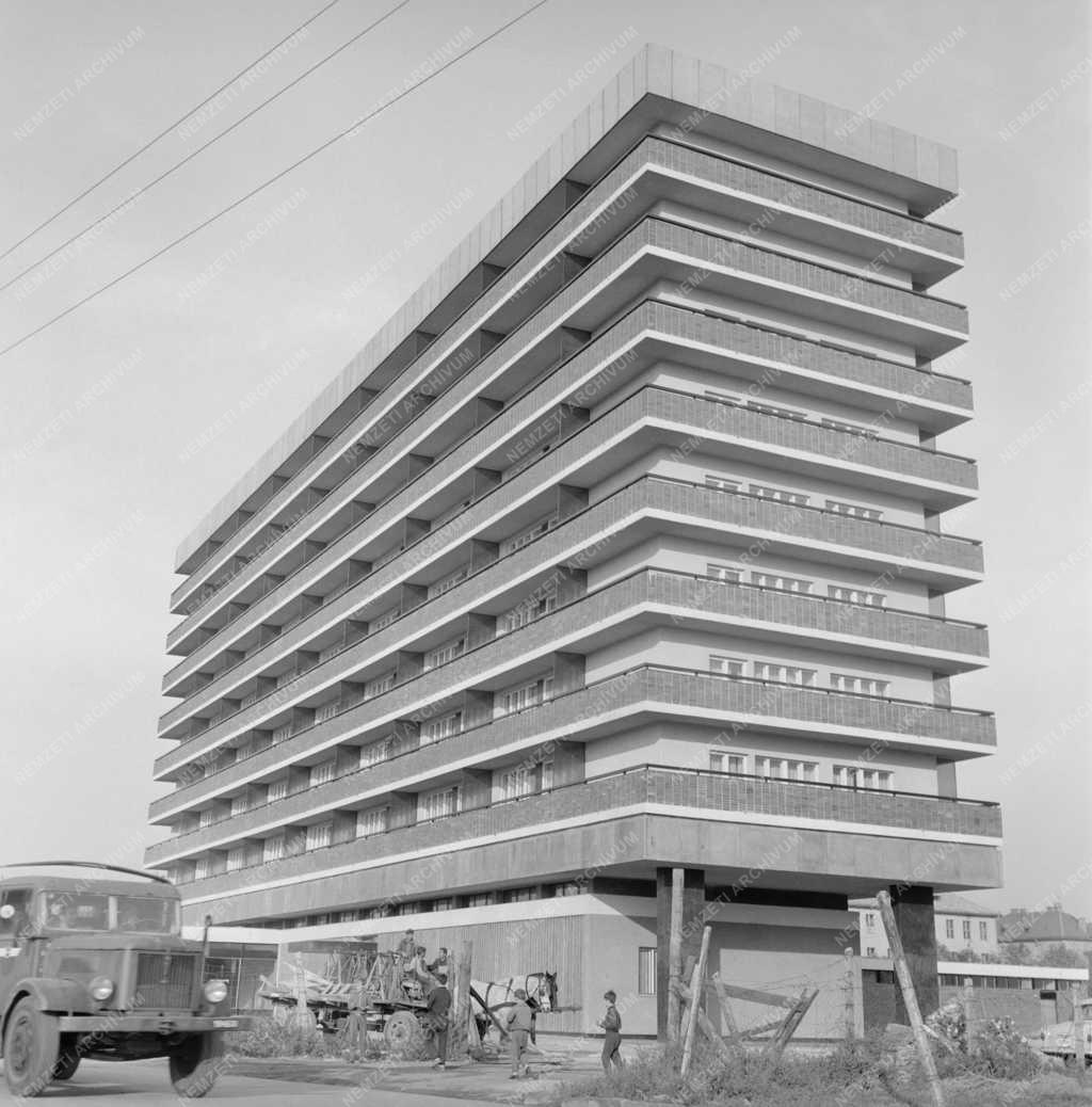 Városkép - Budapest - József Attila lakótelep