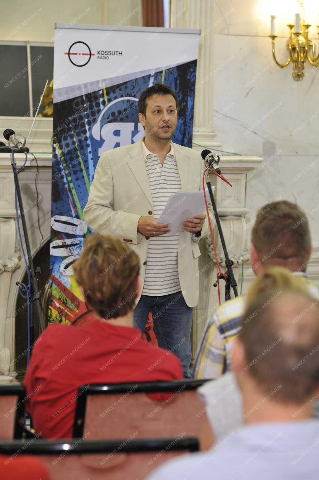 Rádió - Rádiókabaré felvétele - Aradi Tibor