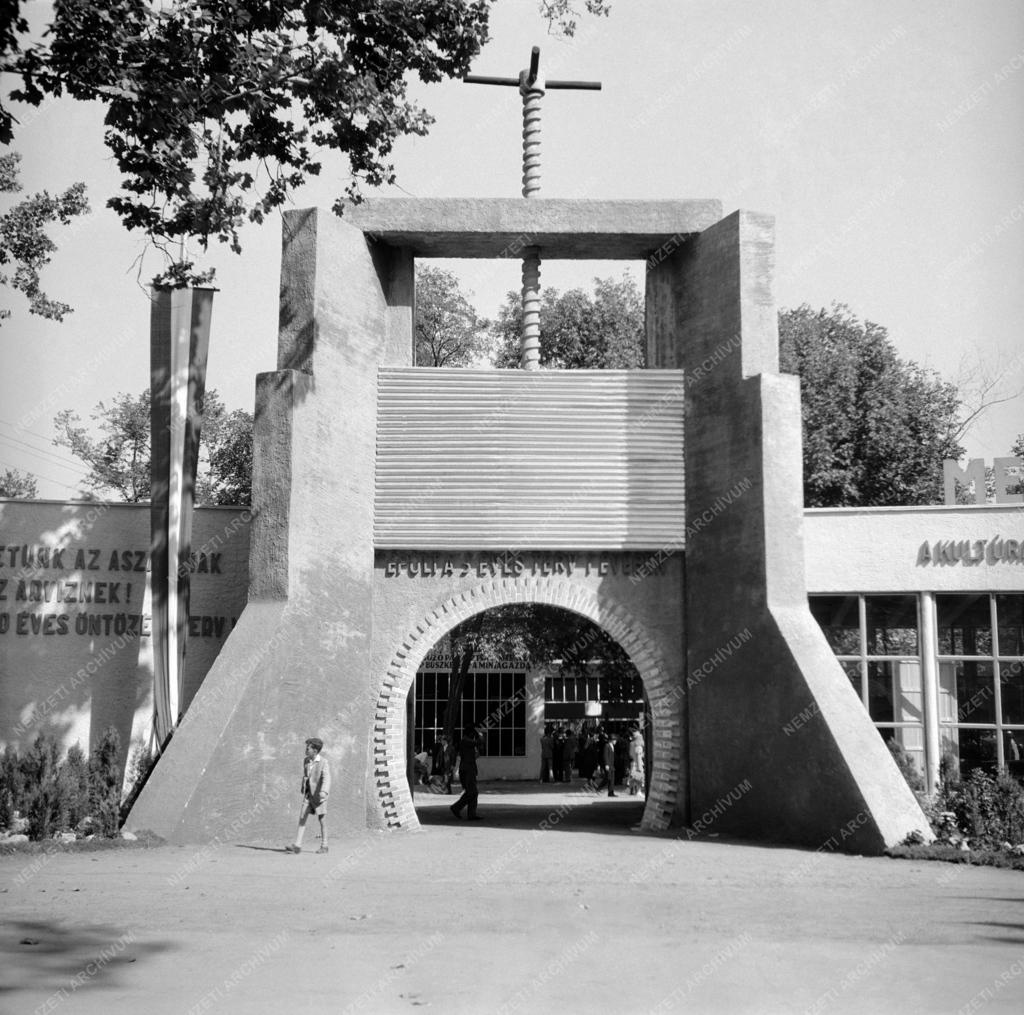 Mezőgazdaság - Őszi Vásár