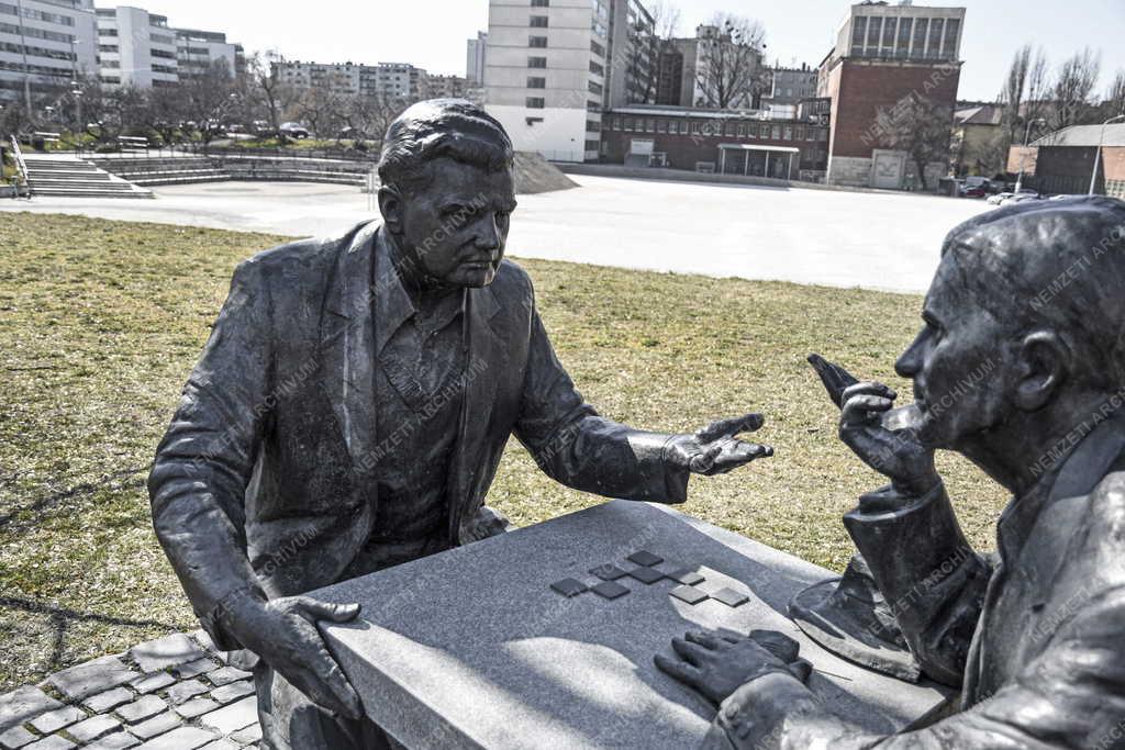 Városkép - Budapest - Henryk Slawik és idősebb Antall József szobra