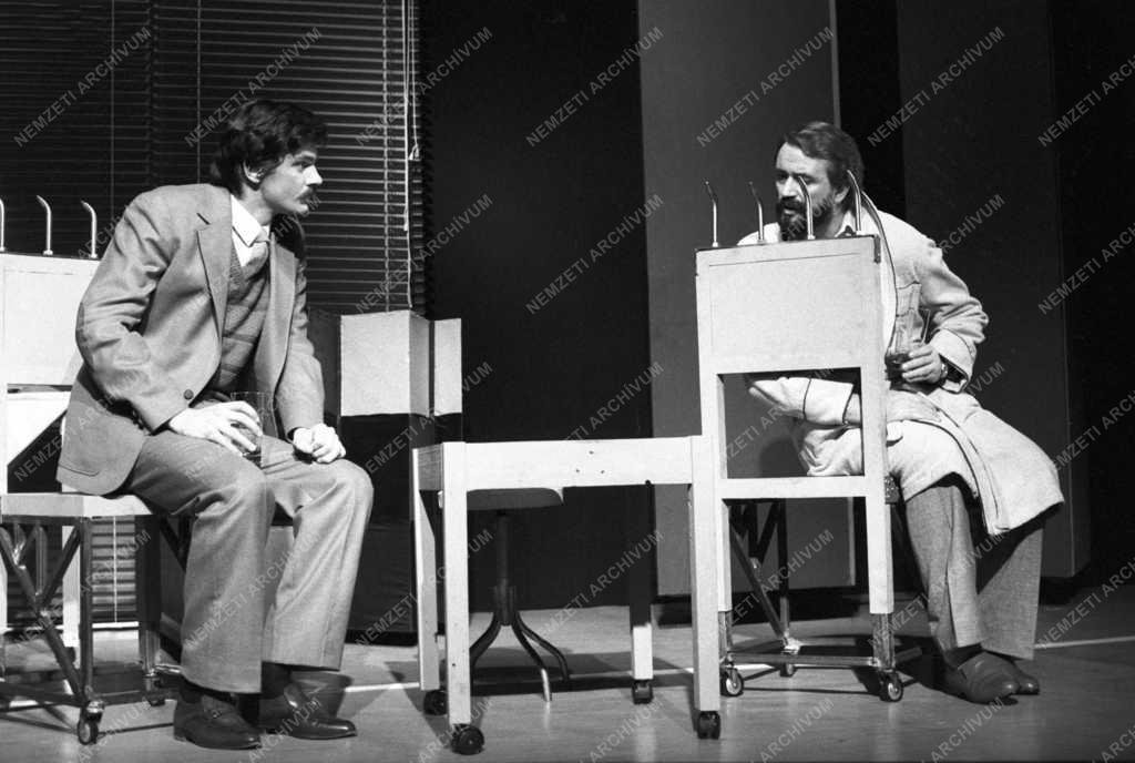 Színház - Harold Pinter: Árulás