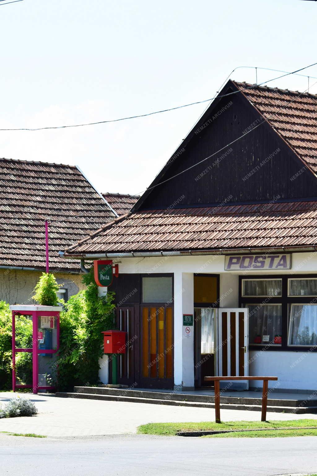 Szolgáltatás - Borota - Postahivatal