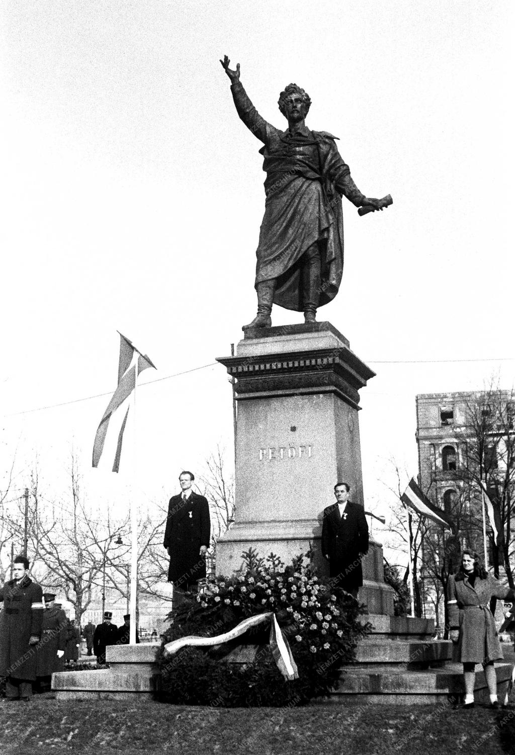 Ünnepség - Március 15. 