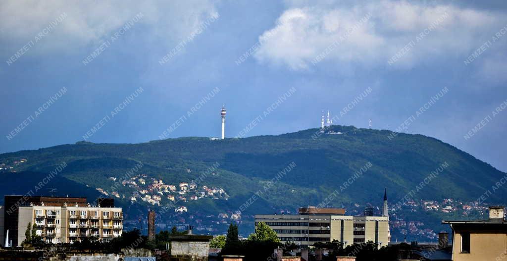 Tájkép - Budapest - A Hármashatár-hegy