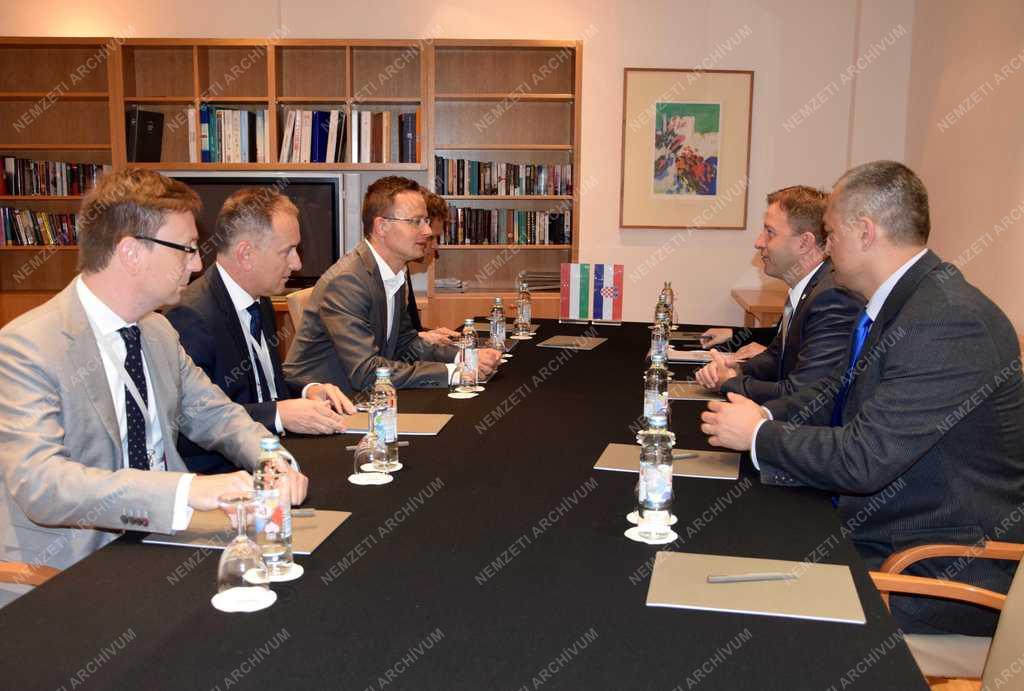 Szijjártó Péter a Dubrovniki Fórumon