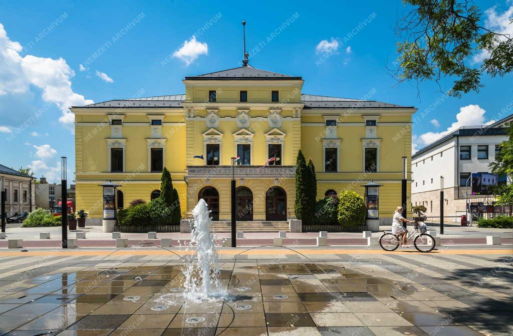 Városkép - Nyíregyháza - Móricz Zsigmond Színház