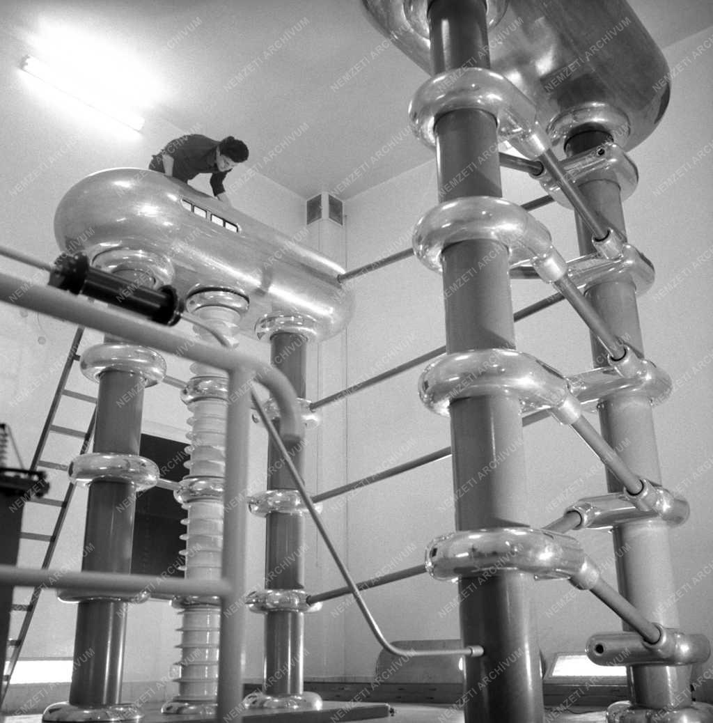 Tudomány - Jubilál a Magyar Tudományos Akadémia Atommagkutató Intézete