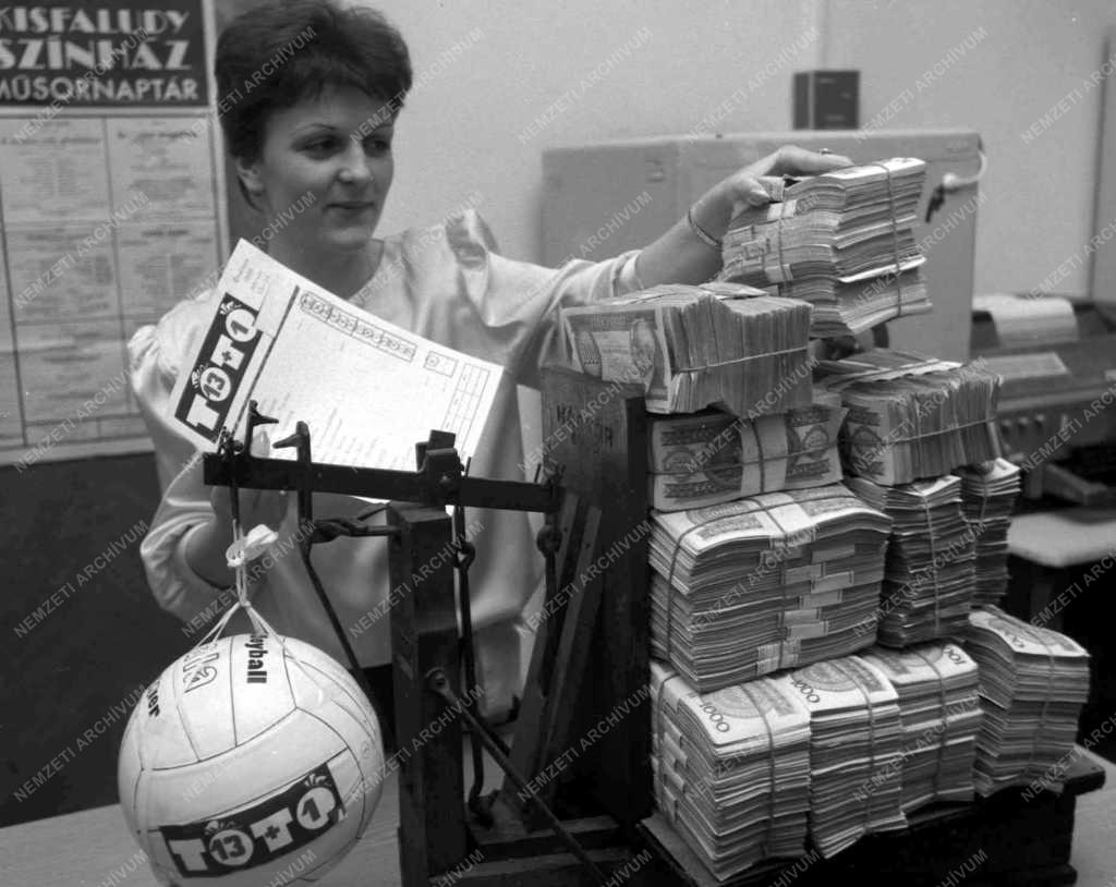 Több mint nyolc milliós Totónyeremény 