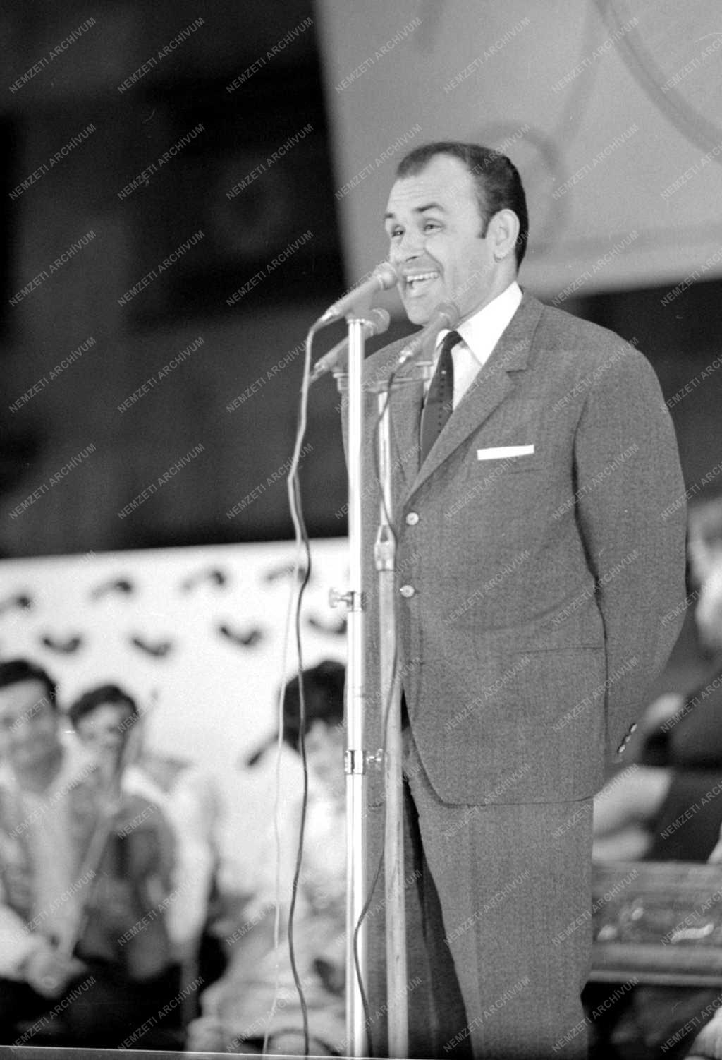 VIT műsor a Kisstadionban