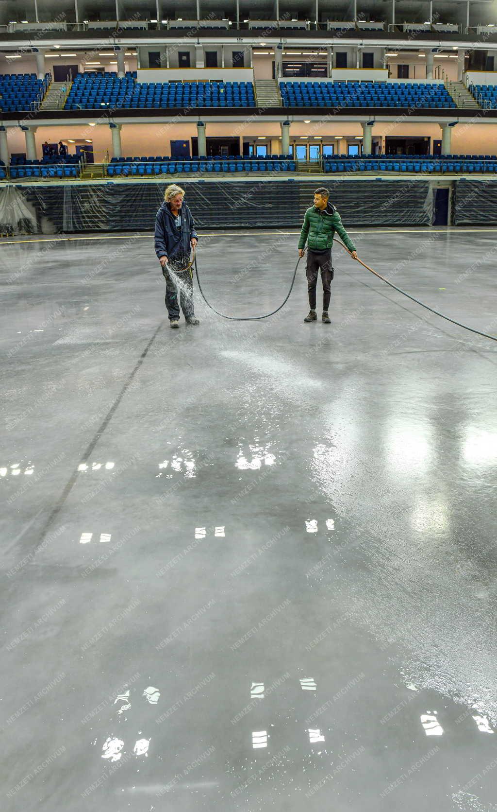 Sportlétesítmény - Korszerűsítették a debreceni Főnix Csarnokot