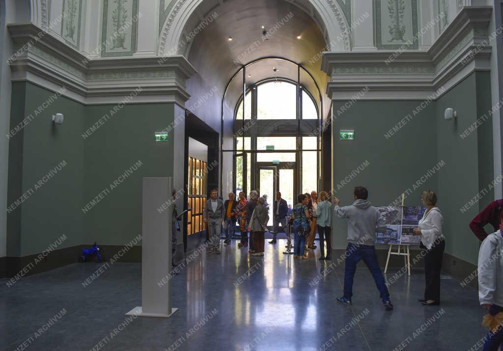 Városkép - Budapest - Millenium Háza