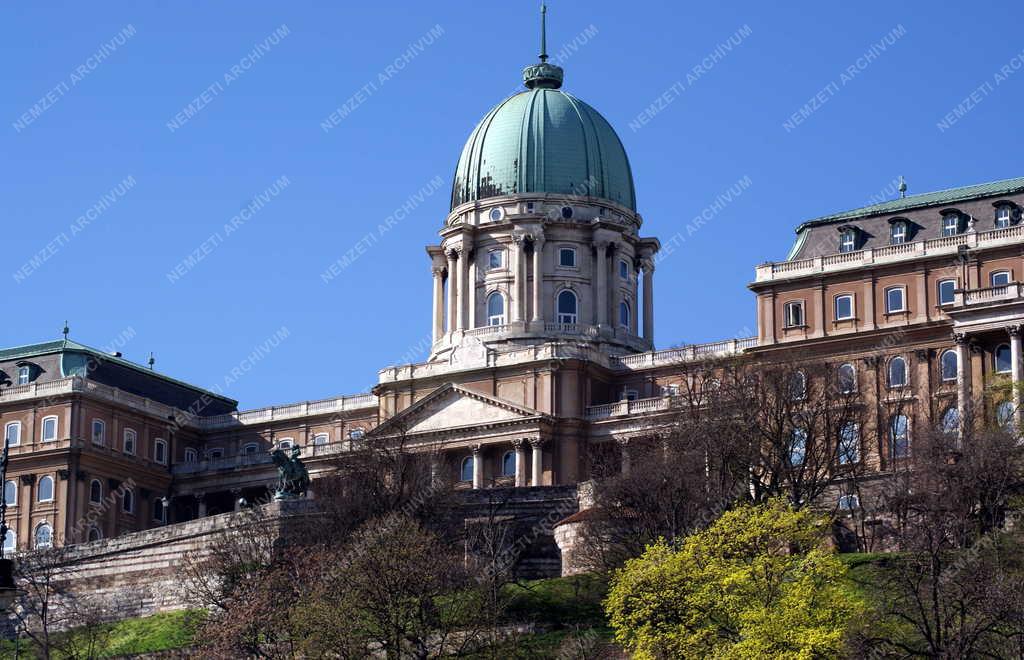 Épület - Budapest - Budavári Palota