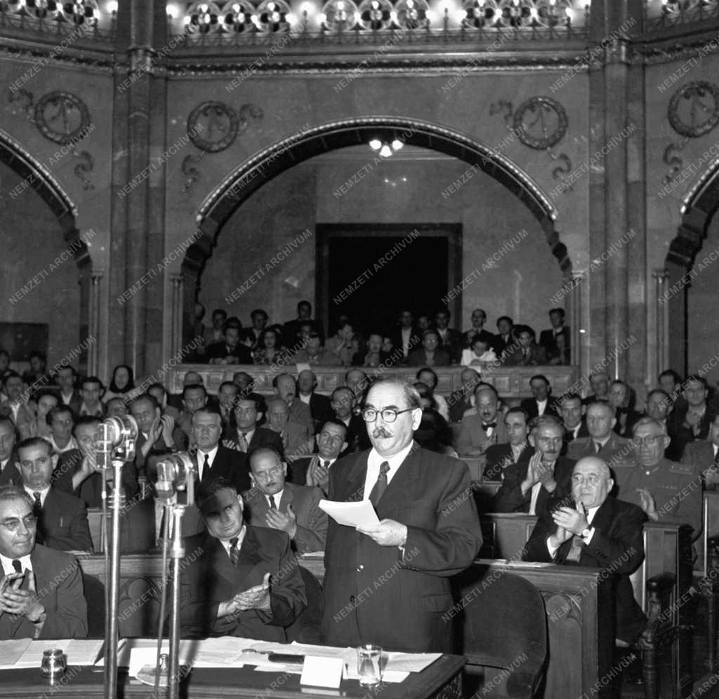 Belpolitika - Országgyűlés - Nagy Imre 