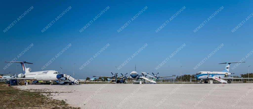 Légi közlekedés - Budapest - Aeropark