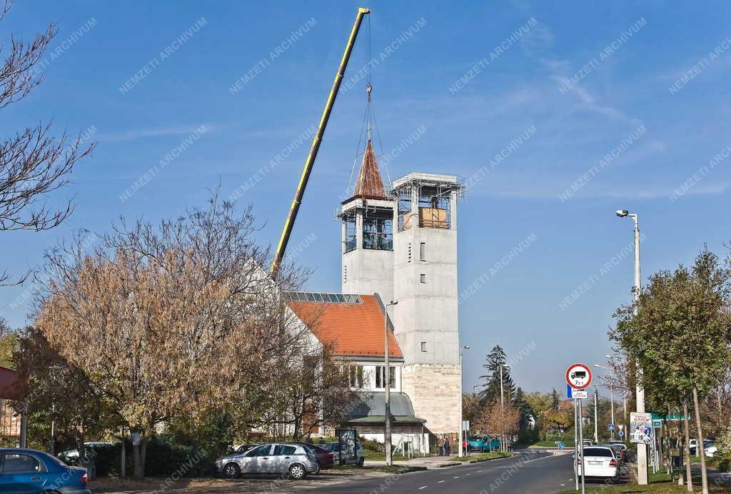 Egyházi épület - Szigetszentmiklós - Szent Miklós templom