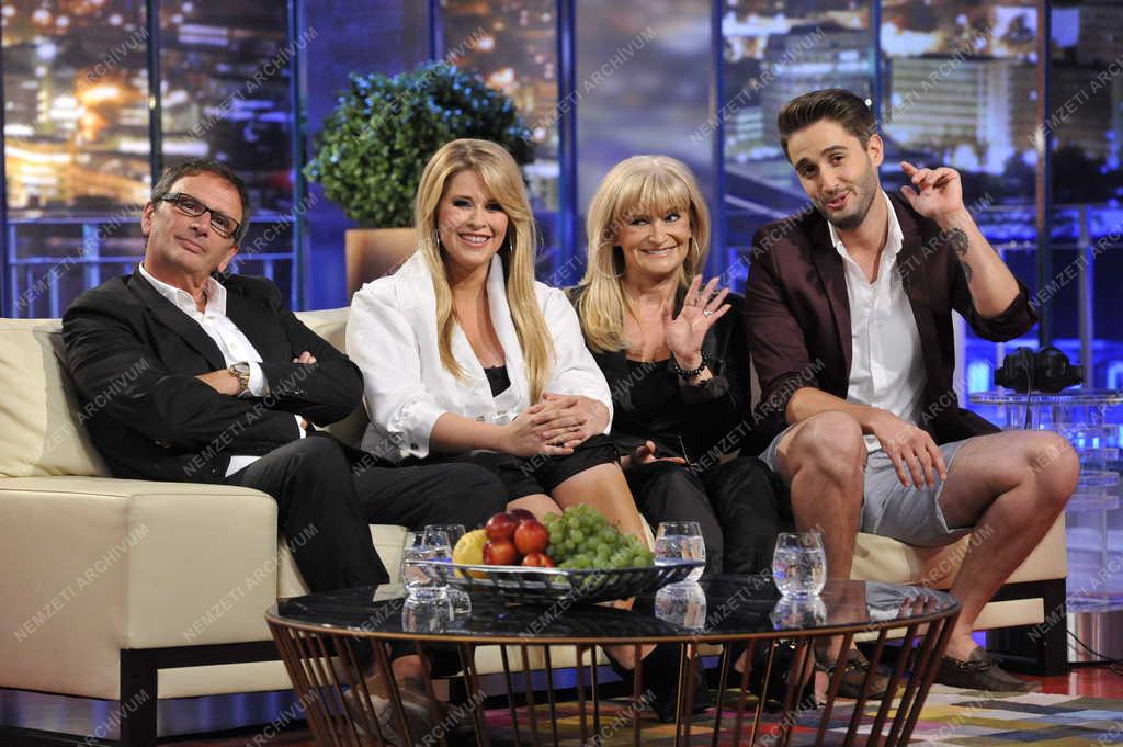 Televízió - DTK - D. Tóth Kriszta Show