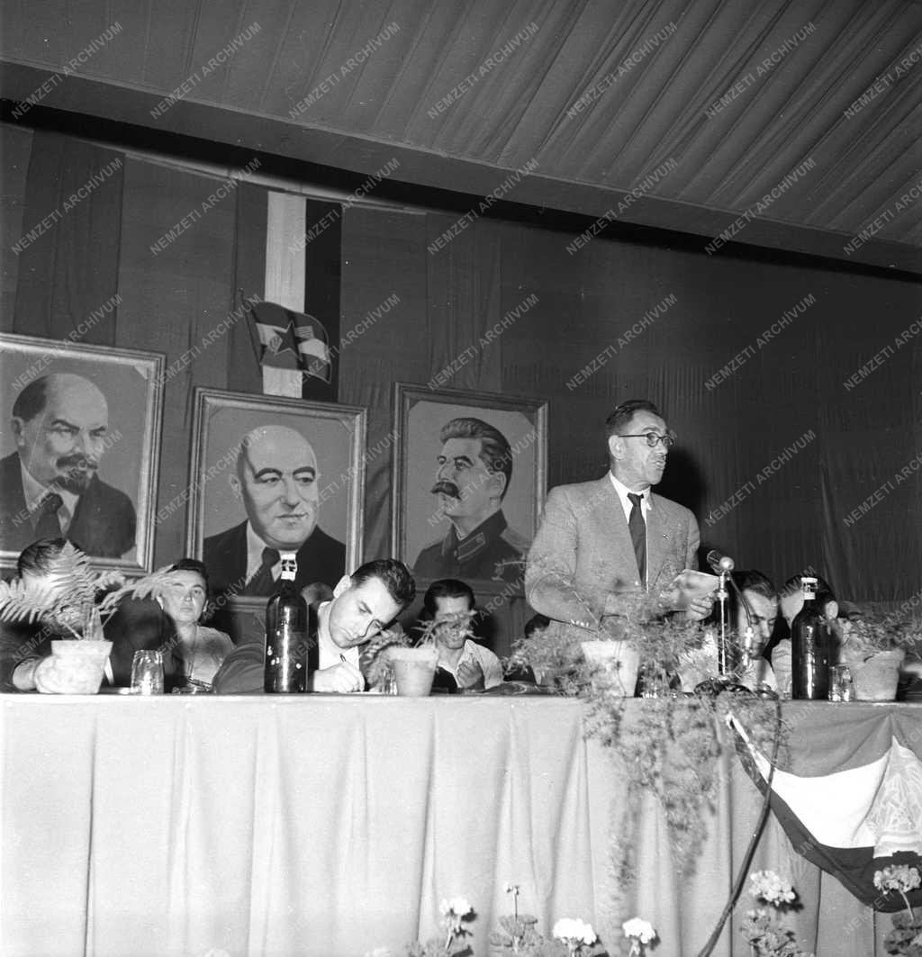 Gazdaság - Gazda-mozgalom 