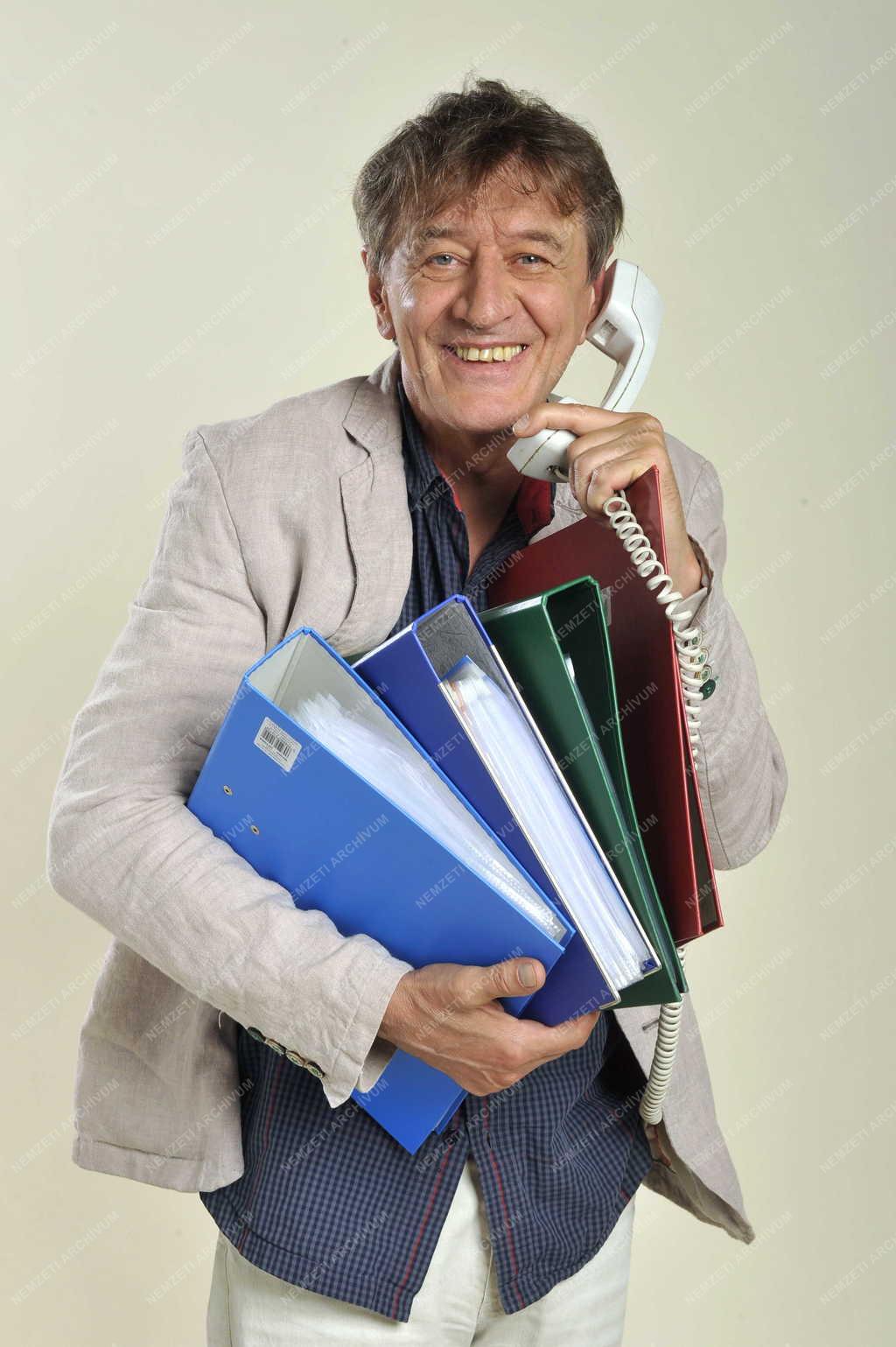 Televízió - Munkaügyek sorozat - Mucsi Zoltán