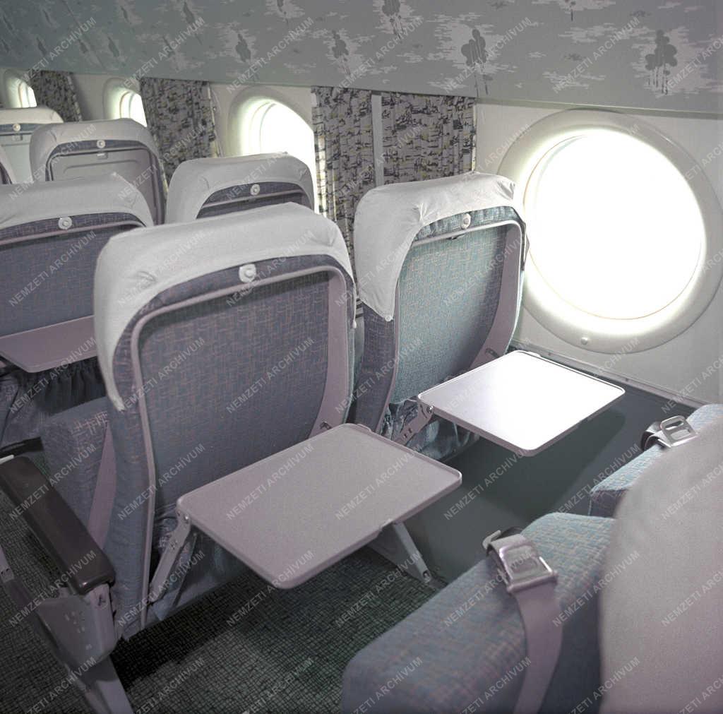 Közlekedés - Tu-134 repülőgép
