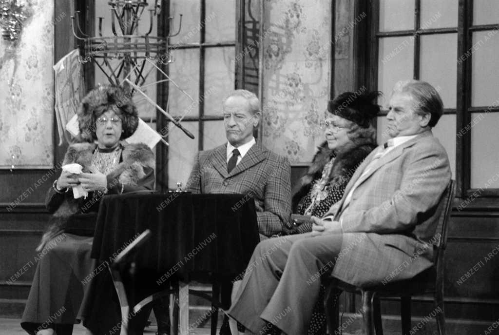 Kultúra - Televízió - A Telepódium című komédiasorozat forgatása