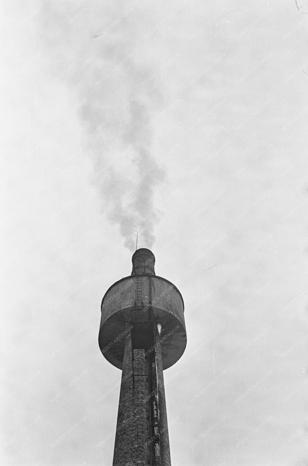 Ipar - Hungária Vegyi- és Kohóművek