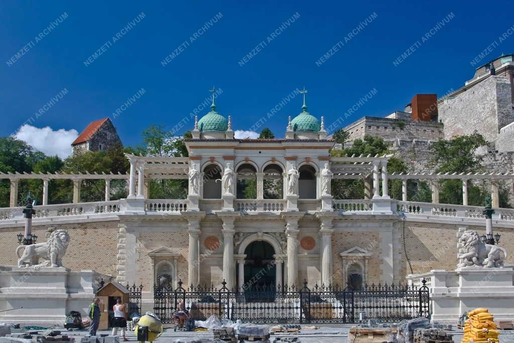 Felújítás - Budapest - Megújúl a Lánchíd utca 