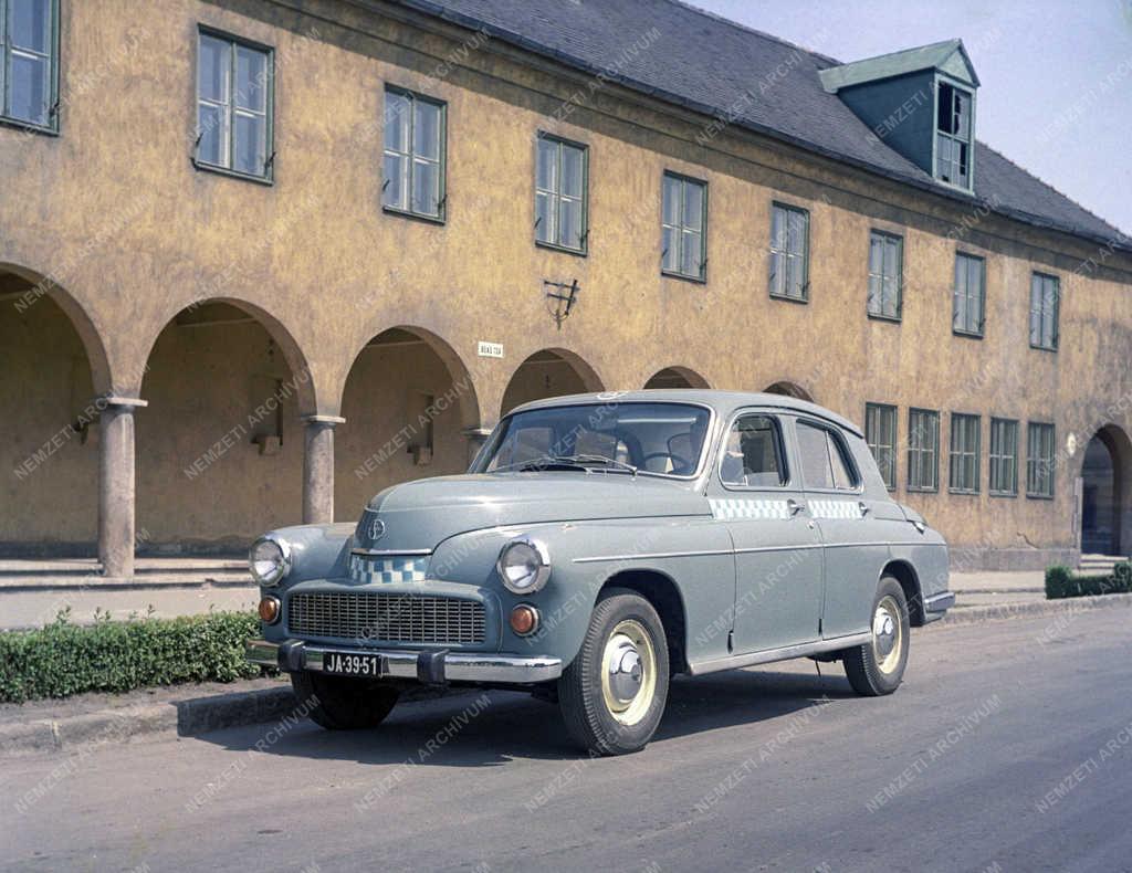 Közlekedés - 14. számú Autóközlekedési Vállalat taxija