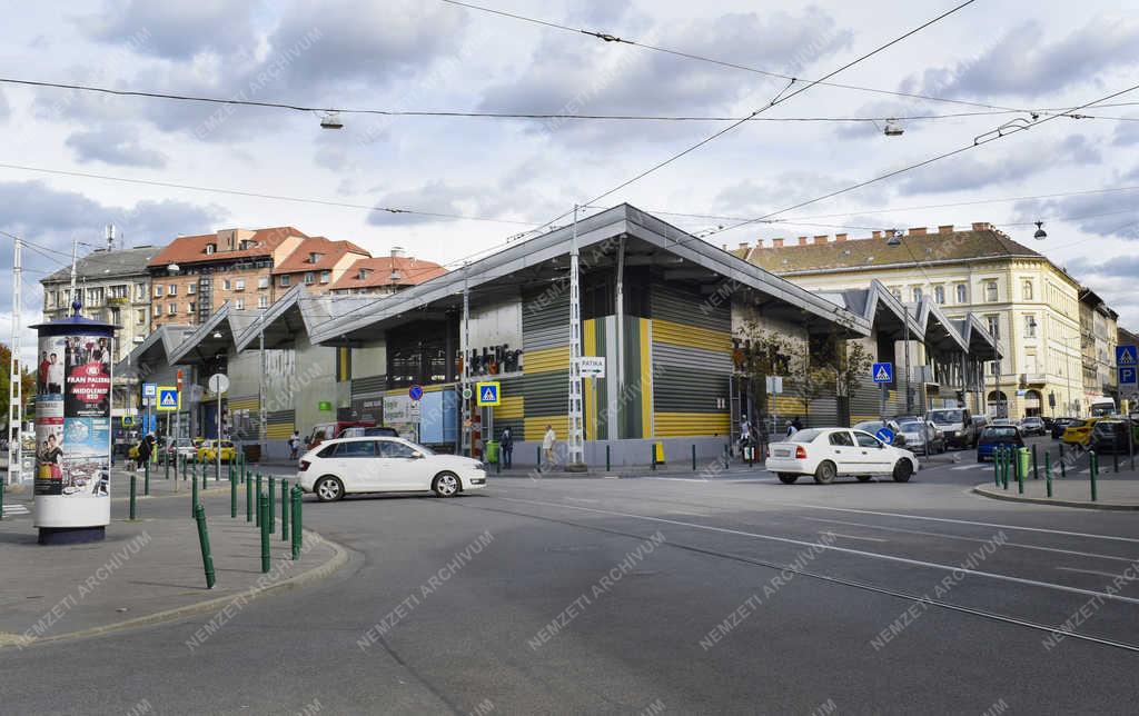 Városkép - Budapest - Teleki téri piac