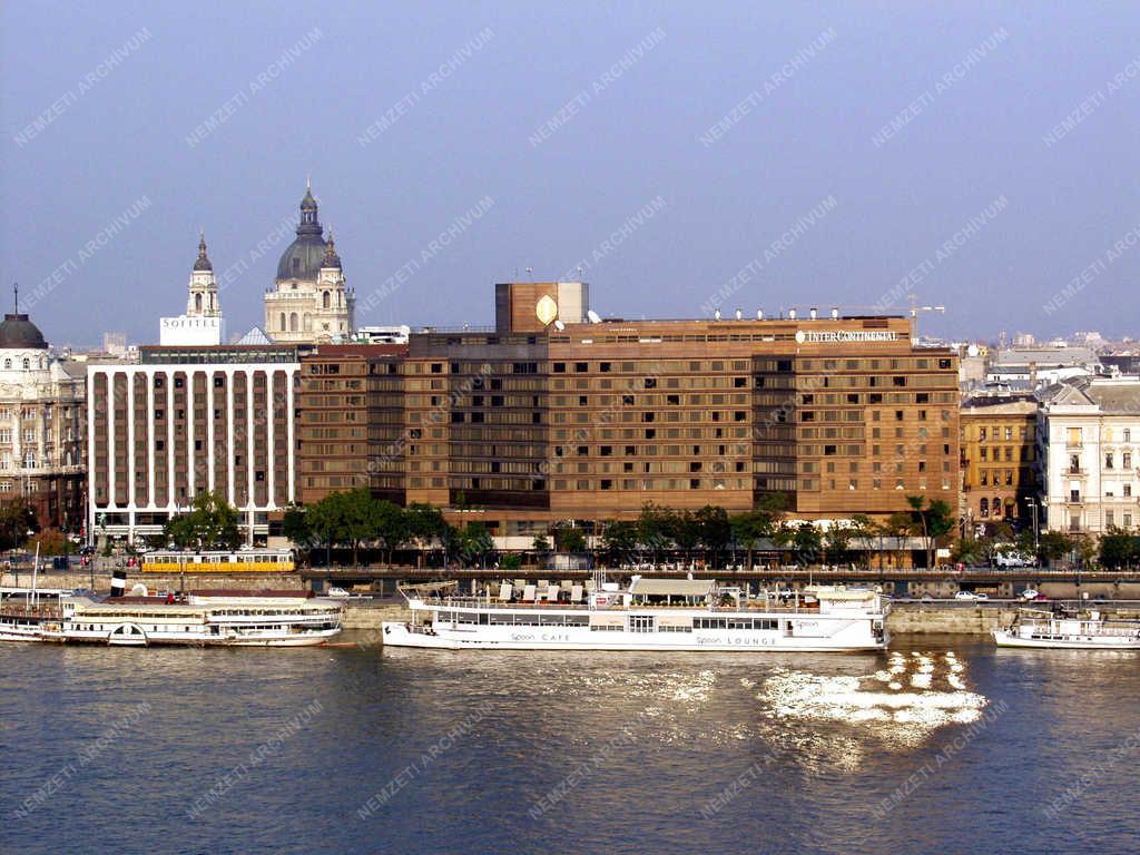 Városkép - Budapest - Az Inter-Continental hotel