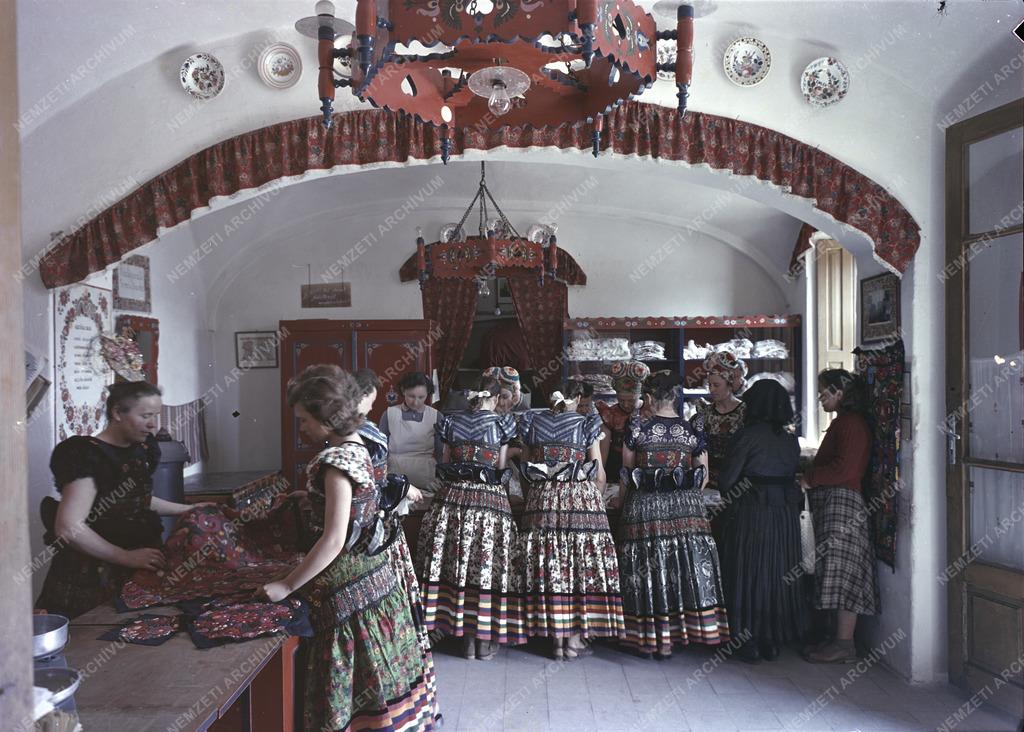 Matyó népviselet