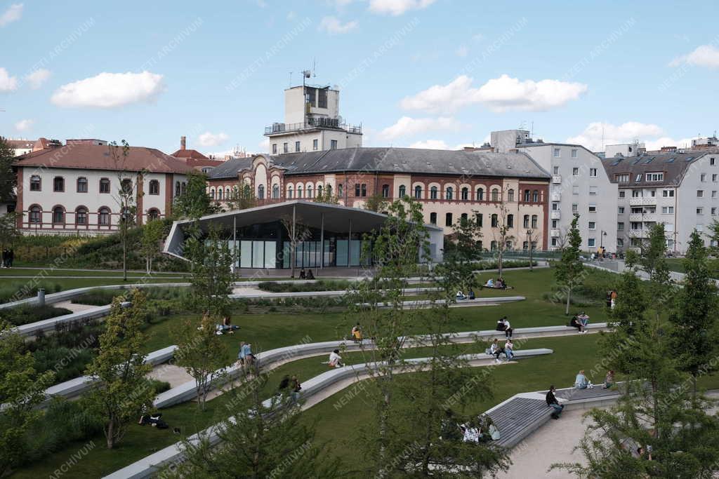 Városkép - Budapest - Millenáris Széllkapu Park
