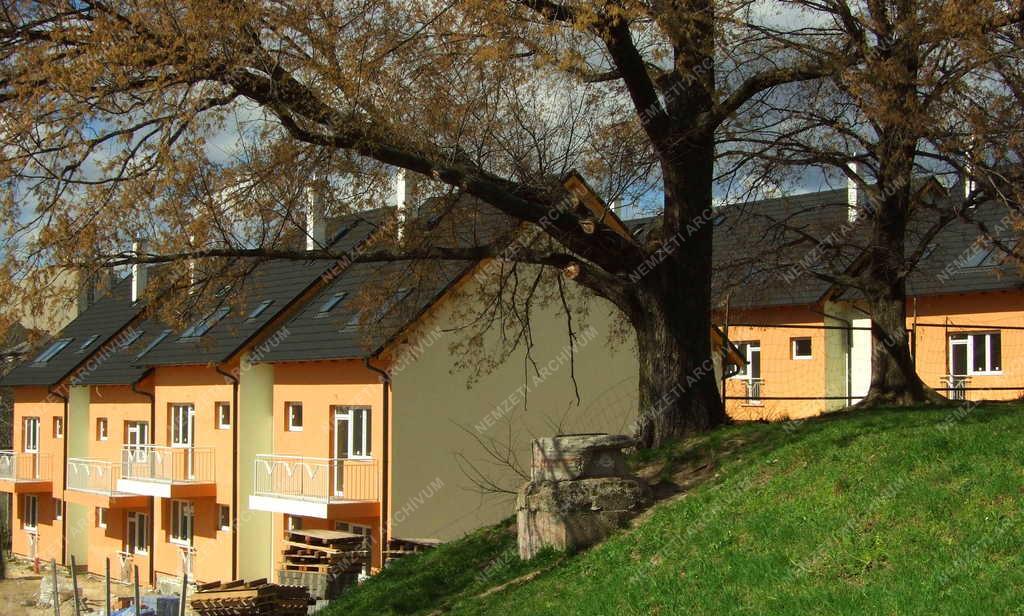 Városkép - Várpalota - Lakóépületek