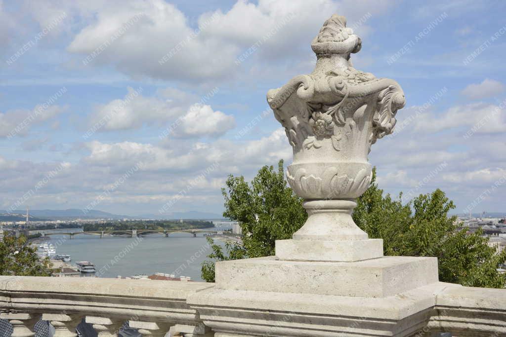 Városkép - Budapest - Kilátás a Budai Várból