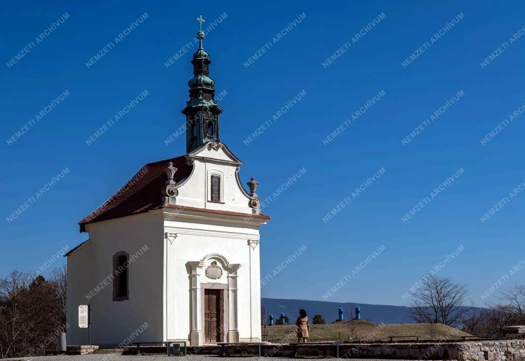 Városkép - Tata - Fellner Jakab kápolna