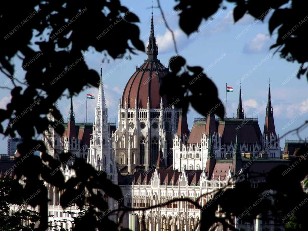 Városkép - Budapest - A Parlament